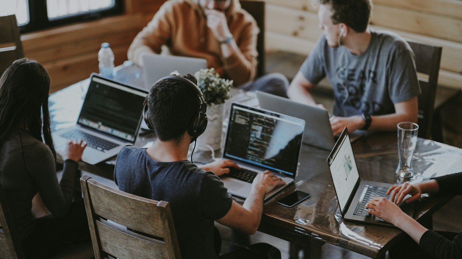 SaaS Content Funnel: Turn Blog Traffic Into Qualified Leads
